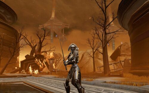 My SWTOR Guardian in heavy armour and wearing a helmet