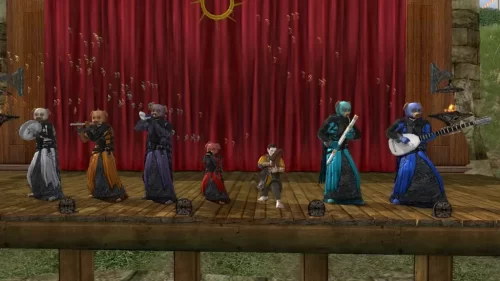 Les Daft Pigs during a performance in LOTRO