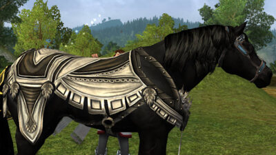 LOTRO Caparison of the Ice Flower - Yule Festival War-Steed Cosmetic