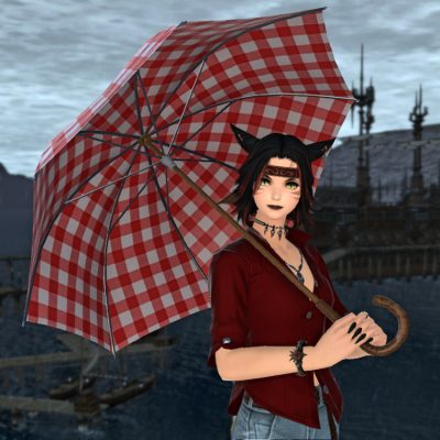 FFXIV Cheerful Chequered Parasol | Red and White Checked Parasol held by my female Miqo'te in FF14